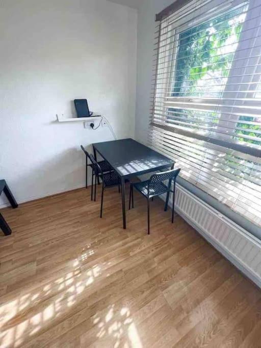 Spacious Two Bedroom Flat London Kültér fotó